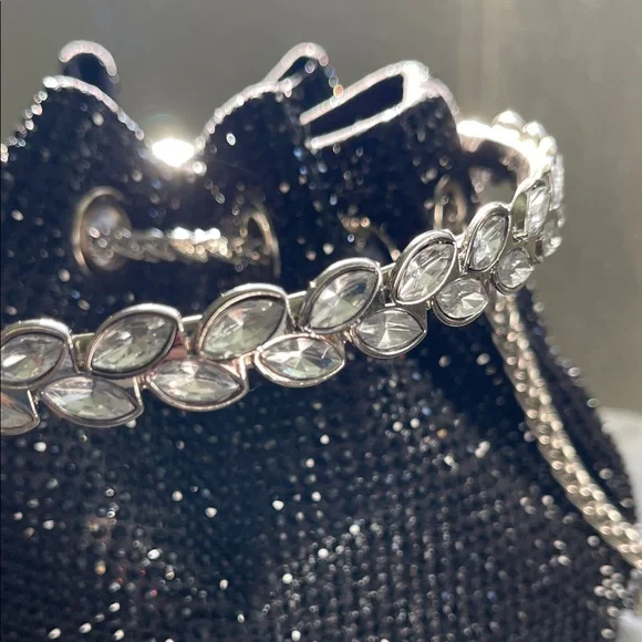 Elegant Black Beaded Women's Bag - Picture 4 of 10